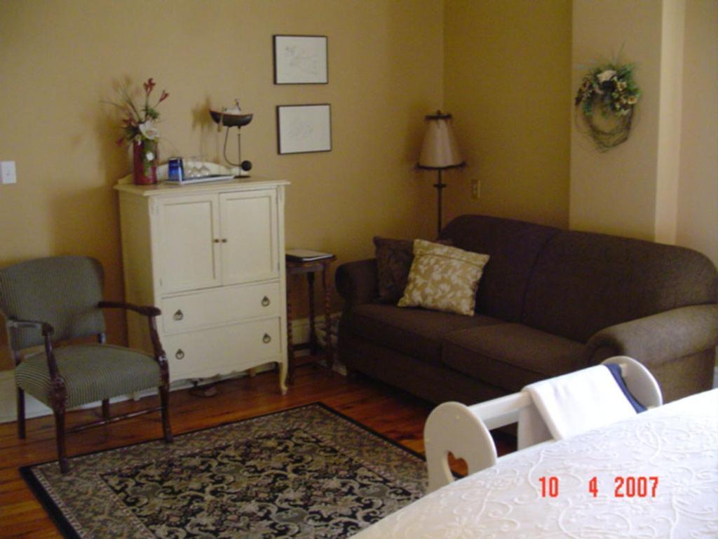 Inn On The Harbour And Telegraph House Port Stanley Esterno foto