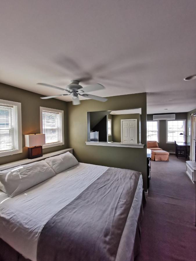 Inn On The Harbour And Telegraph House Port Stanley Esterno foto