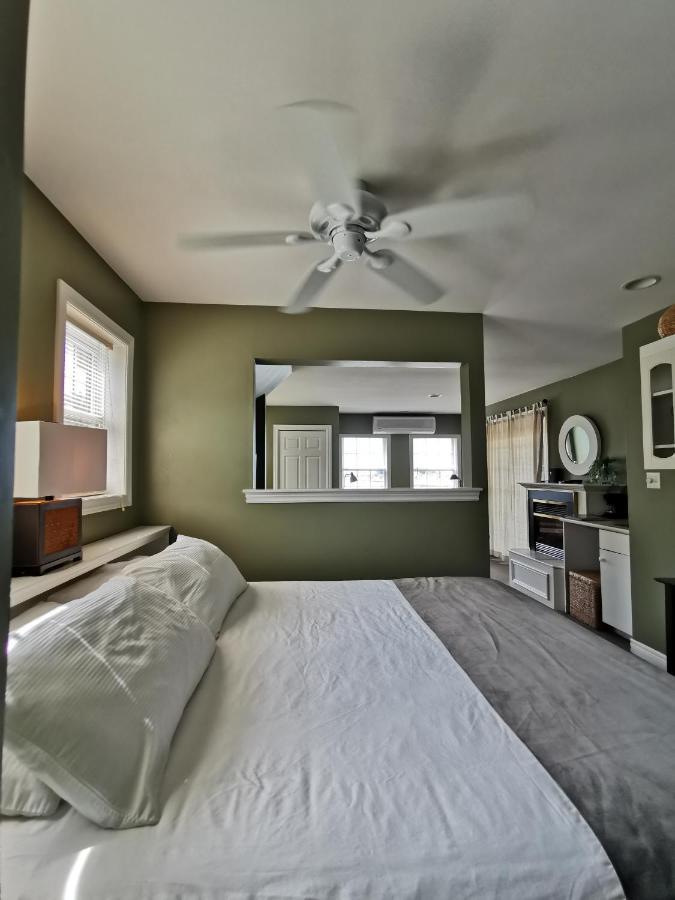Inn On The Harbour And Telegraph House Port Stanley Esterno foto
