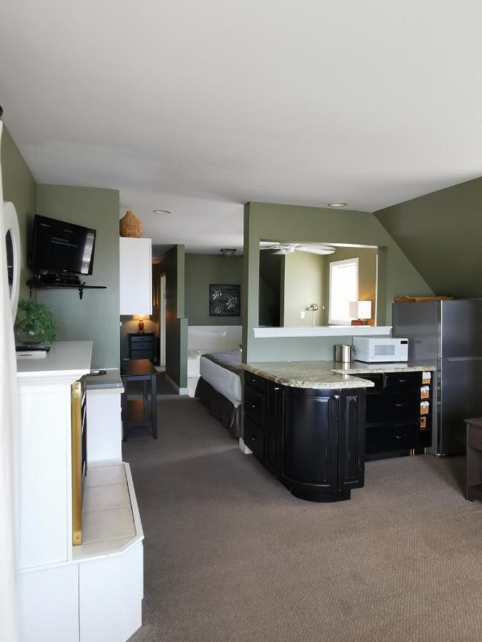 Inn On The Harbour And Telegraph House Port Stanley Esterno foto