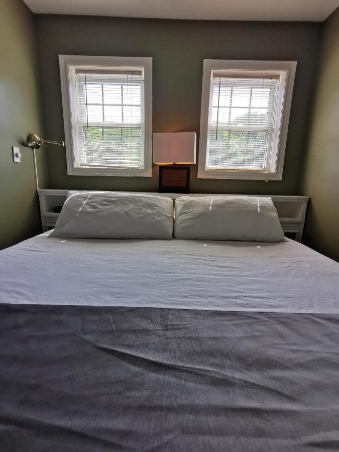 Inn On The Harbour And Telegraph House Port Stanley Esterno foto