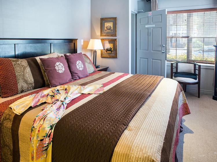 Inn On The Harbour And Telegraph House Port Stanley Esterno foto