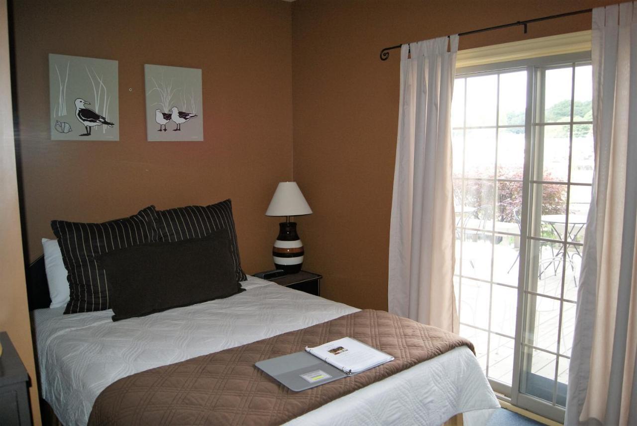 Inn On The Harbour And Telegraph House Port Stanley Esterno foto